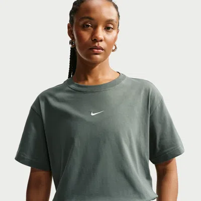 Nike Women's  Sportswear Classic Oversized T-shirt In Green