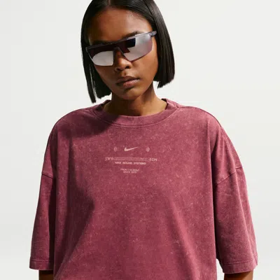Nike Women's  Sportswear Classic Oversized T-shirt In Pink