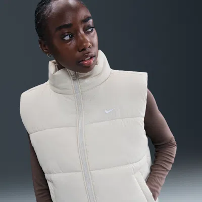 Nike Women's  Sportswear Classic Puffer Therma-fit Loose Vest In Gray