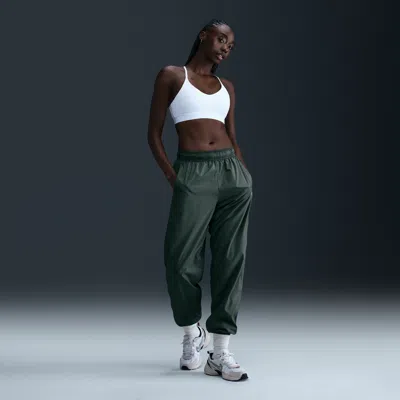 Nike Women's  Sportswear Classic Wovens Uv Protection Mid-rise Loose Jogger Pants In Green