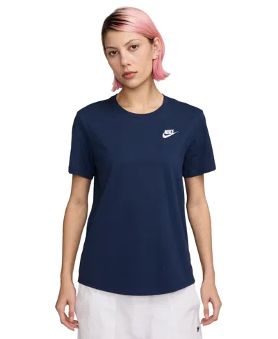 Nike Women's Sportswear Club Essentials T-shirt In Blue