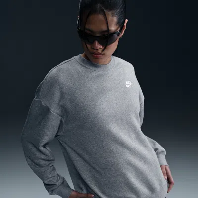 Nike Women's  Sportswear Club Fleece Loose Crew-neck Sweatshirt In Gray