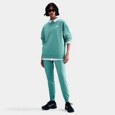 Nike Women's Sportswear Club Fleece Mid-rise Jogger Pants In Green