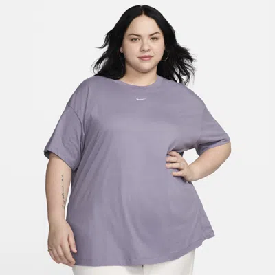 Nike Women's  Sportswear Essential T-shirt (plus Size) In Purple