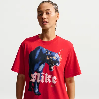 Nike Women's  Sportswear Essentials Loose T-shirt In Red