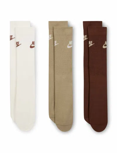 Nike Women's Sportswear Everyday Essential Crew Socks (3 Pairs) In Brown
