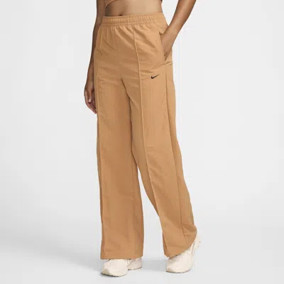 Nike Women's  Sportswear Everything Wovens Mid-rise Open-hem Pants In Flax/black