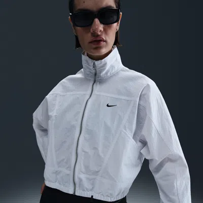 Nike Women's  Sportswear Everything Wovens Oversized Repel Uv Protection Jacket
