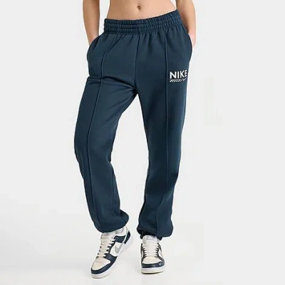 Nike Women's Sportswear Gym Life Oversized Fleece Jogger Pants In Armory Blue