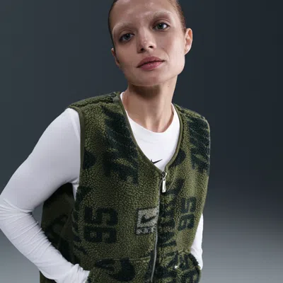 Nike Women's  Sportswear High-pile Fleece Vest In Green