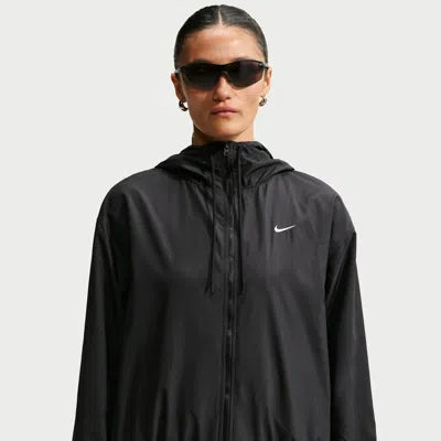 Nike Women's  Sportswear Loose Hooded Uv Jacket In Black