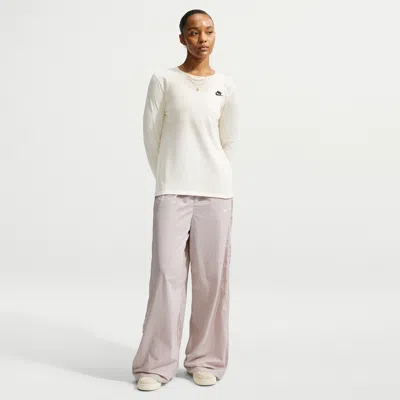 Nike Women's  Sportswear Loose Mid-rise Lace Track Pants In Brown