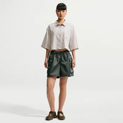 Nike Women's  Sportswear Loose Mid-rise Satin Cargo Shorts In Green