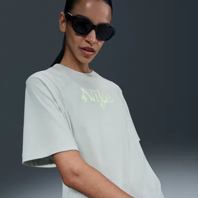 Nike Women's  Sportswear Loose Short-sleeve T-shirt In Grey
