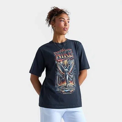 Nike Women's Sportswear Loose T-shirt In Blue