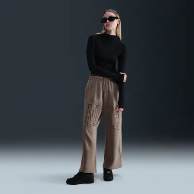 Nike Women's  Sportswear Mid-rise Oversized Open-hem French Terry Pants In Brown