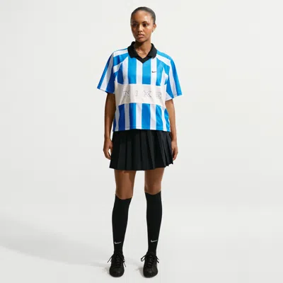 Nike Women's  Sportswear Mid-rise Pleated Skirt In Blue