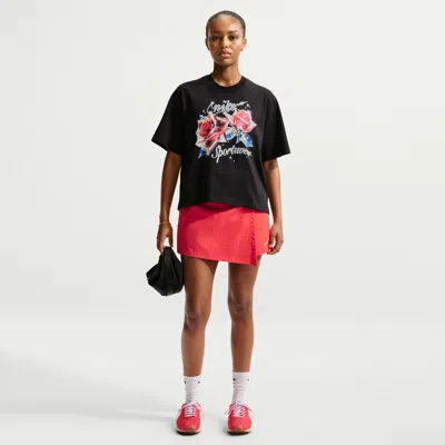 Nike Women's  Sportswear Mid-rise Skort In Red