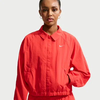 Nike Women's  Sportswear Oversized Coaches Jacket In Red