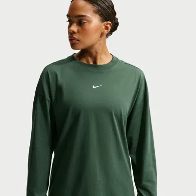 Nike Women's  Sportswear Oversized Long-sleeve T-shirt In Green