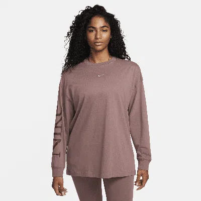 Nike Women's  Sportswear Oversized Long-sleeve Top In Purple