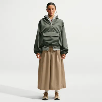 Nike Women's  Sportswear Oversized Mid-rise Poplin Culottes In Brown