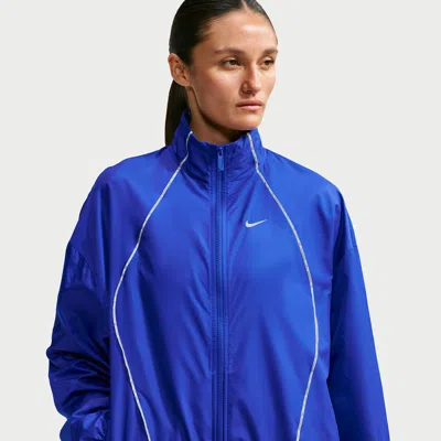 Nike Women's  Sportswear Oversized Repel Windbreaker In Blue