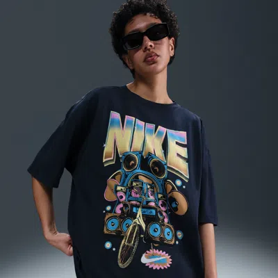 Nike Sportswear Oversize Graphic T-shirt In Black