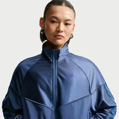 Nike Women's  Sportswear Oversized Windrunner Jacket In Blue