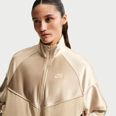 Nike Women's  Sportswear Oversized Windrunner Jacket In Neutral