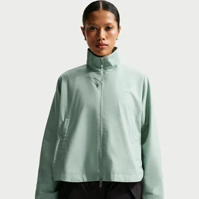 Nike Women's  Sportswear Oversized Woven Jacket In Green