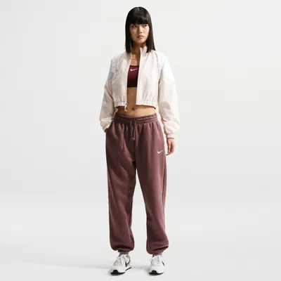 Nike Women's  Sportswear Phoenix Fleece High-waisted Oversized Sweatpants In Purple