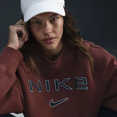Nike Women's  Sportswear Phoenix Fleece Over-oversized Crew-neck Logo Sweatshirt In Red Sepia/army Navy