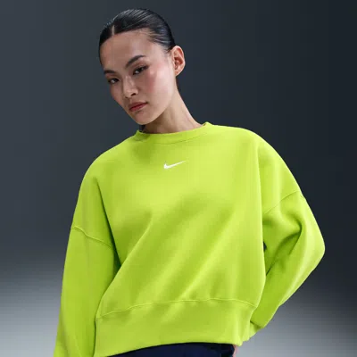 Nike Women's  Sportswear Phoenix Fleece Over-oversized Crew-neck Sweatshirt In Green