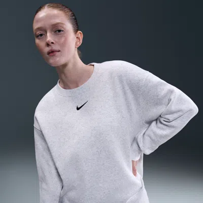 Nike Women's  Sportswear Phoenix Fleece Oversized Crew-neck Sweatshirt