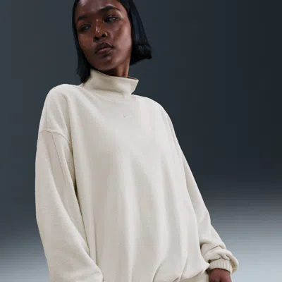 Nike Women's  Sportswear Phoenix Plush Cozy Fleece Oversized Mock-neck Top In White
