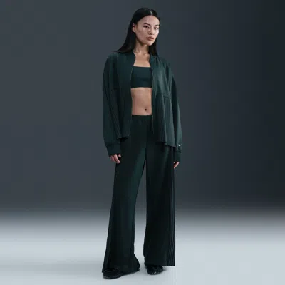 Nike Women's  Sportswear Pleated Pants In Green