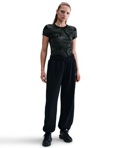 Nike Women's Sportswear Slim-fit T-shirt In Black