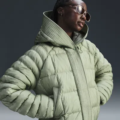 Nike Women's  Sportswear Swoosh Puffer Primaloftâ® Therma-fit Oversized Hooded Jacket In Green