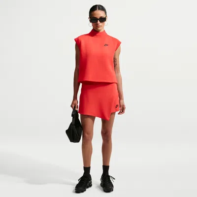 Nike Women's  Sportswear Tech Fleece Mid-rise Skort In Red