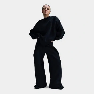 Nike Women's Sportswear Tech Fleece Oversized Crewneck Sweatshirt In Black/black