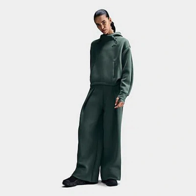 Nike Women's Sportswear Tech Fleece Oversized Hoodie In Vintage Green/black