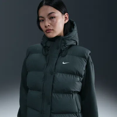 Nike Women's  Sportswear Therma-fit Vest In Green