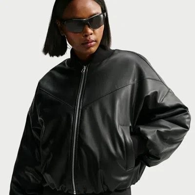 Nike Women's  Sportswear Therma-fit Bomber Jacket In Black