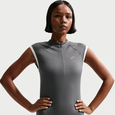 Nike Women's  Sportswear Tight Sleeveless 1/4-zip Top In Gray