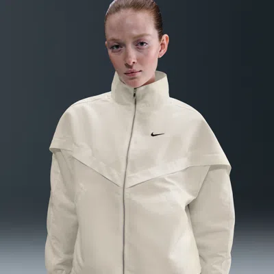 Nike Women's  Sportswear Windrunner Jacket In Gray
