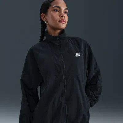 Nike Women's  Sportswear Windrunner Oversized Jacket In Black