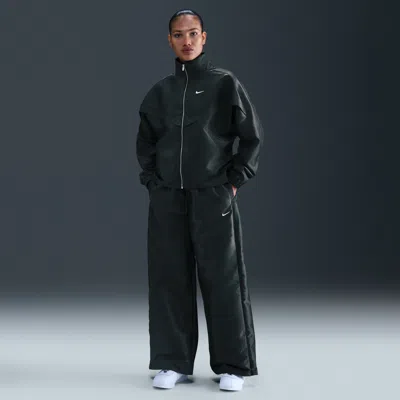 Nike Women's  Sportswear Windrunner Shine Pants In Green