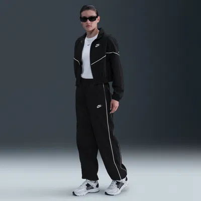 Nike Women's  Sportswear Windrunner Woven Pants In Black