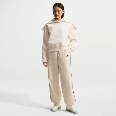 Nike Women's  Sportswear Windrunner Woven Pants In White